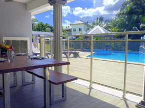 Appartement spacieux avec jardin et piscine à Lamentin, 97 m²